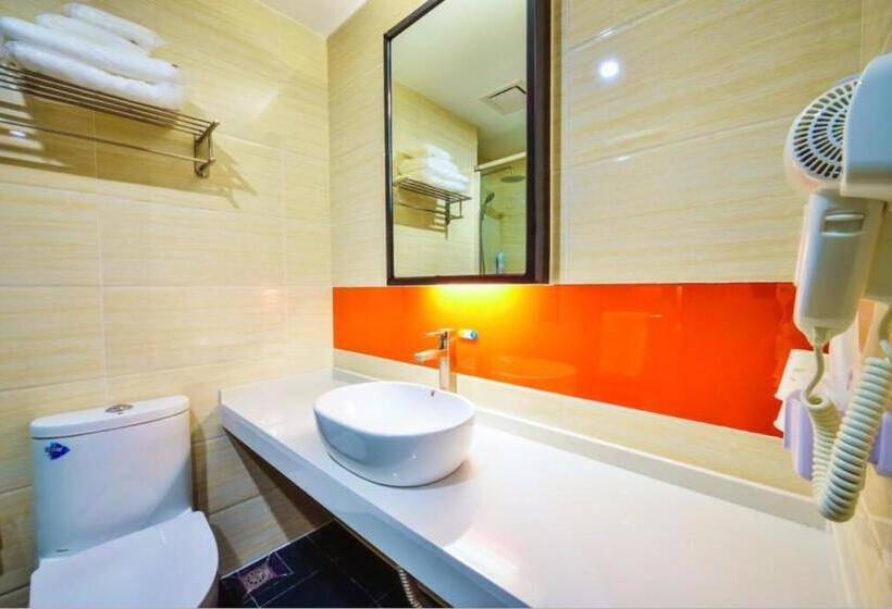 Hotel 7days Premium Shihezi Development Zone Branch