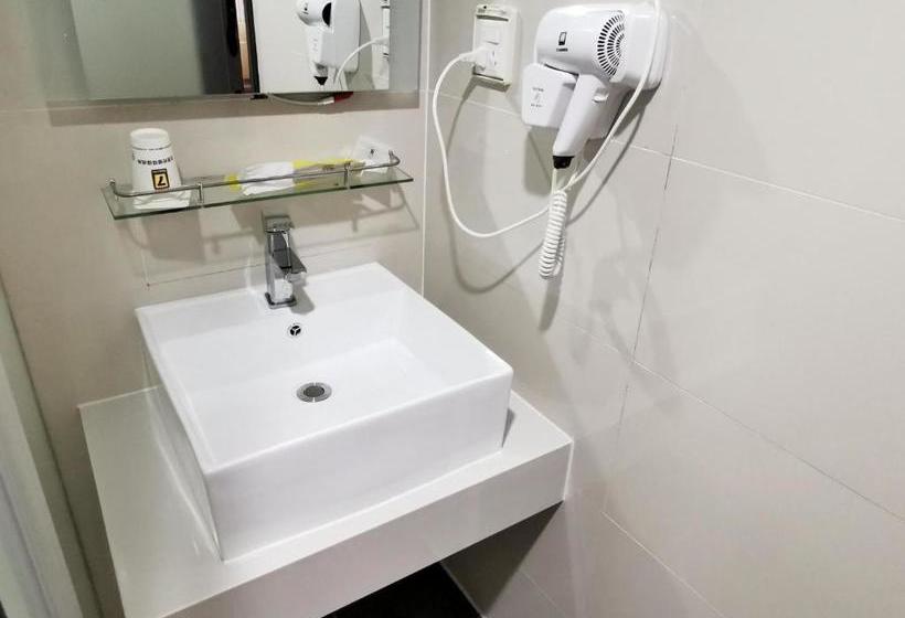 בית מלון כפרי 7 Days Premium· Tianjin Binhai International Airport