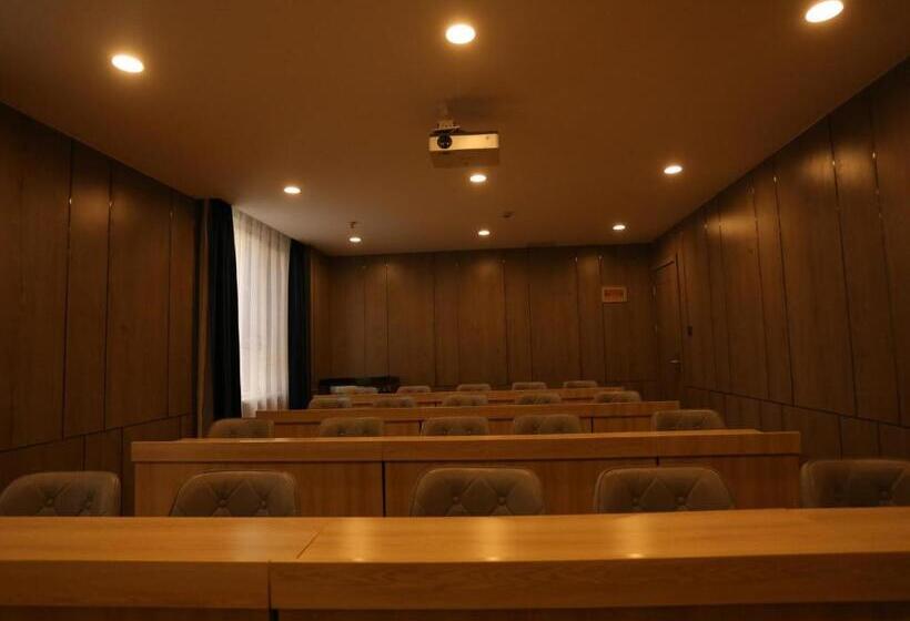 Hotel 7days Premium Xi'ning Dashizi Center Branch