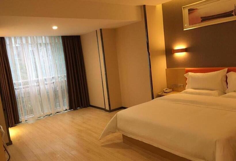 فندق 7days Premium Yibin Riverside Branch