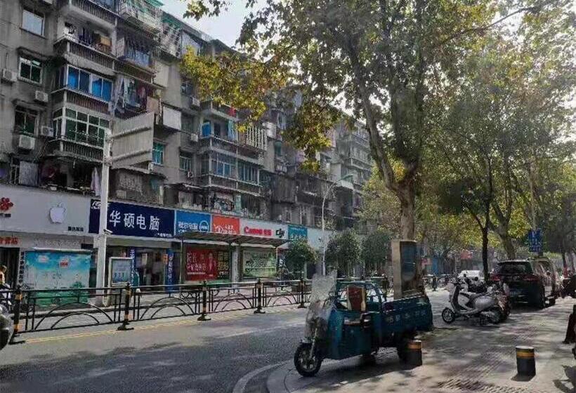 Hotel 7days Premium Yichang Cbd Business Center Branch