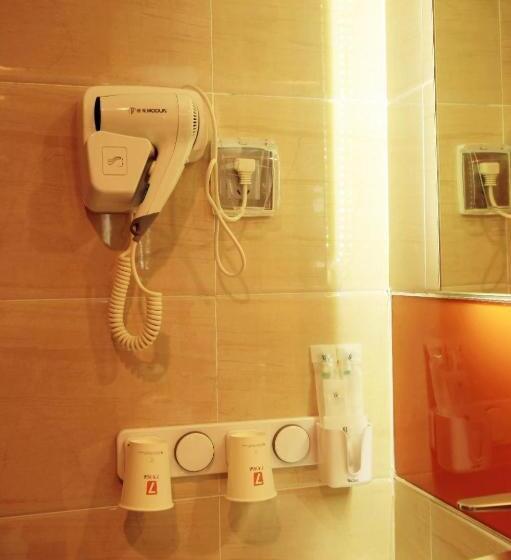 בית מלון כפרי 7days Premium Zhangjiakou Huailai County Shacheng Branch