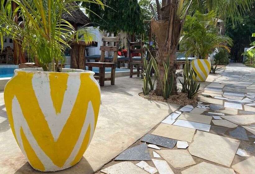 Отель Babalao Bungalows