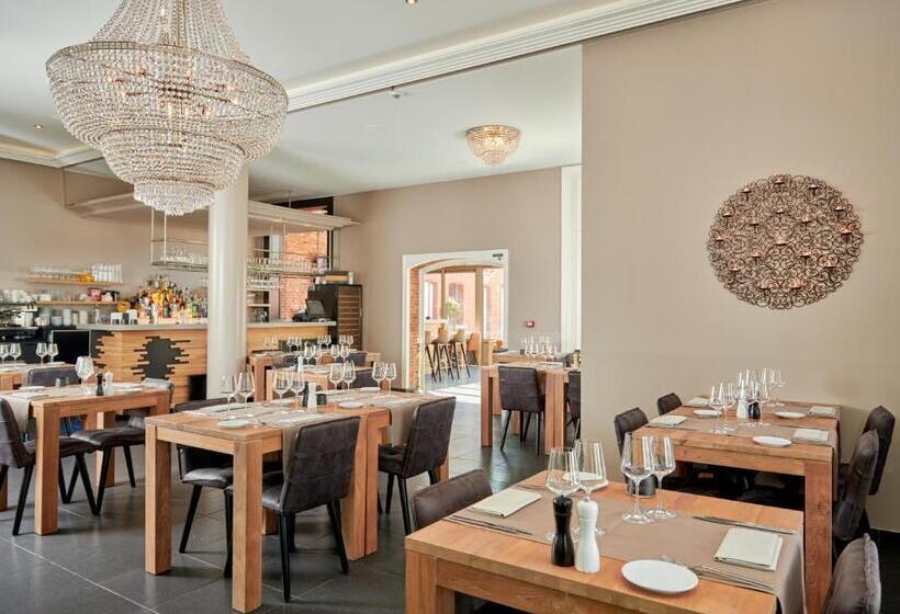 Отель De Statie