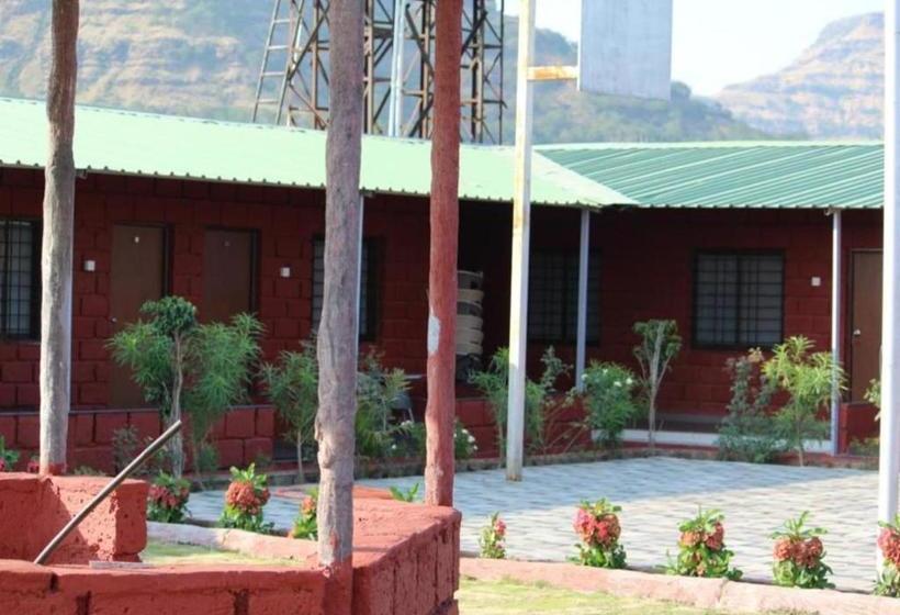 בית מלון כפרי High Spirit Resort And Playpark