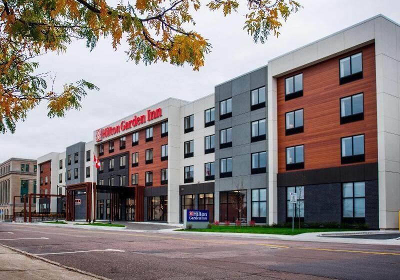 هتل Hilton Garden Inn Moncton, Nb