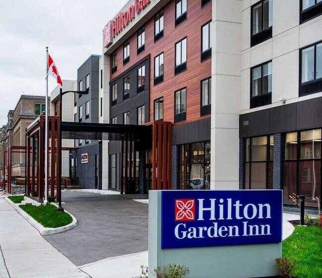 هتل Hilton Garden Inn Moncton, Nb
