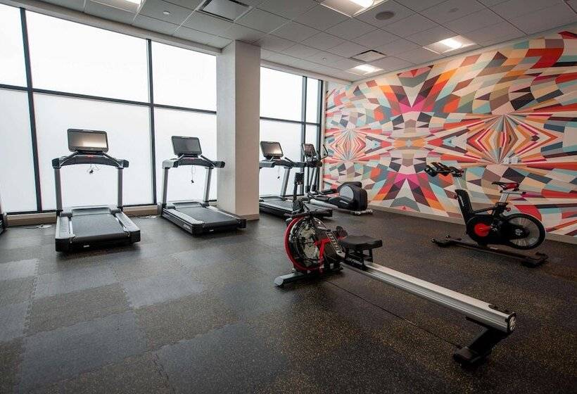 هتل Hilton Garden Inn Moncton, Nb