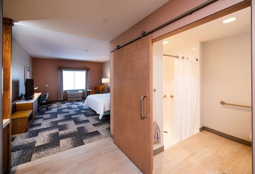 هتل Hilton Garden Inn Moncton, Nb