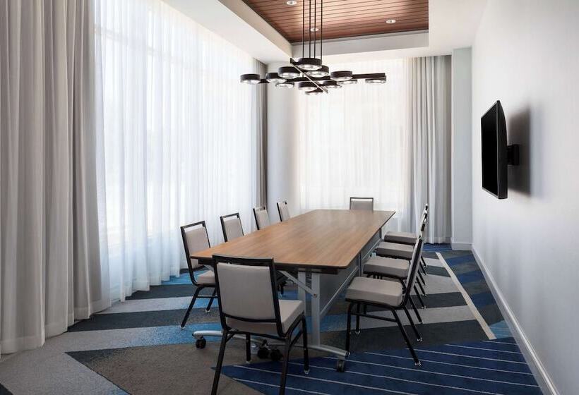 هتل Hyatt Place National Harbor