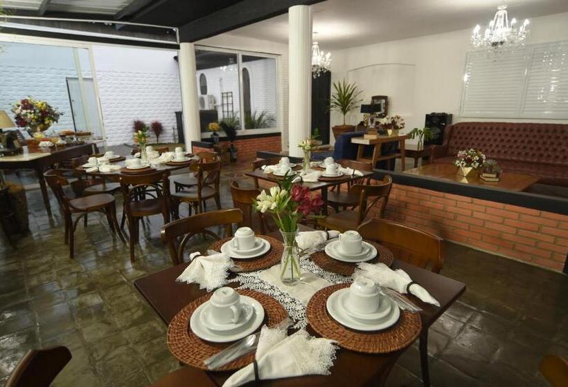 호텔 Ivlas Boutique