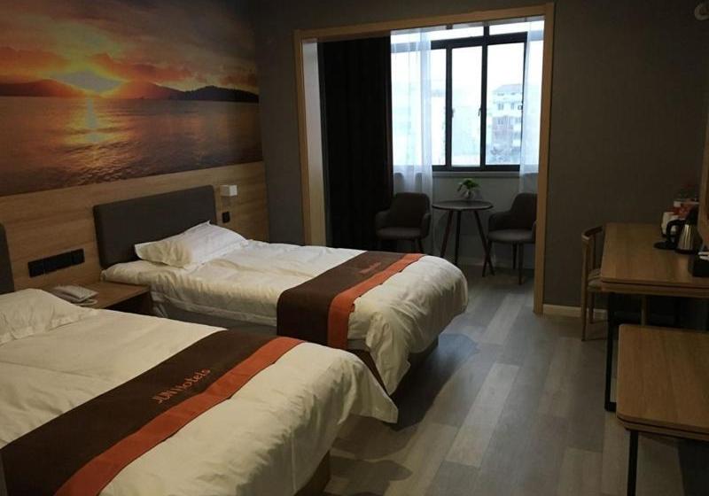 Jun Hotels Anhui Fuyang Yingshang County Guanzhong Avenue Store