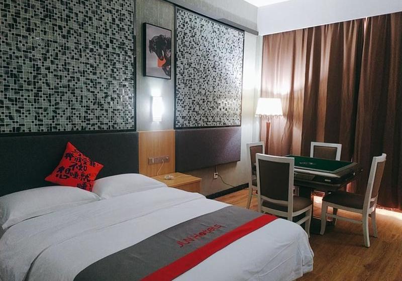 Hotel Jun S Guangxi Nanning Xixiangtang District Qingchuan Subway Station
