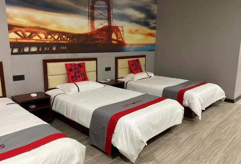 Jun Hotels Suqian Muyang Baimeng Logistics Park