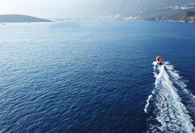 Hotel Kaş Hi̇story Li̇manağzi