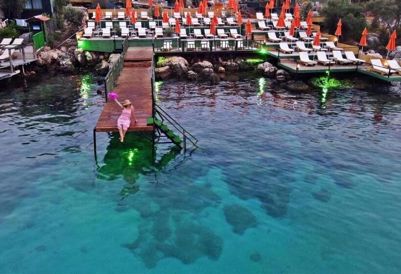 Hotel Kaş Hi̇story Li̇manağzi
