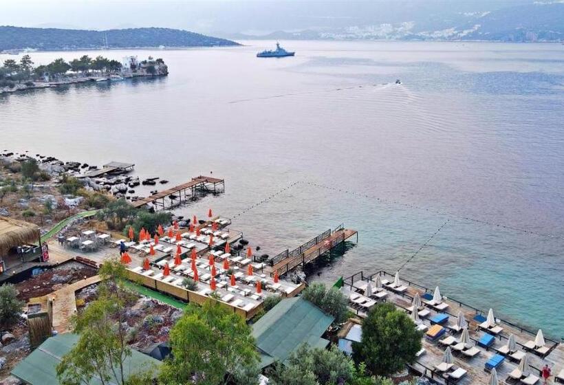 Hotel Kaş Hi̇story Li̇manağzi