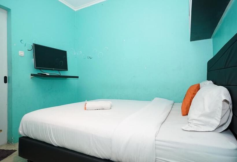 فندق Koolkost Near Universitas Binus