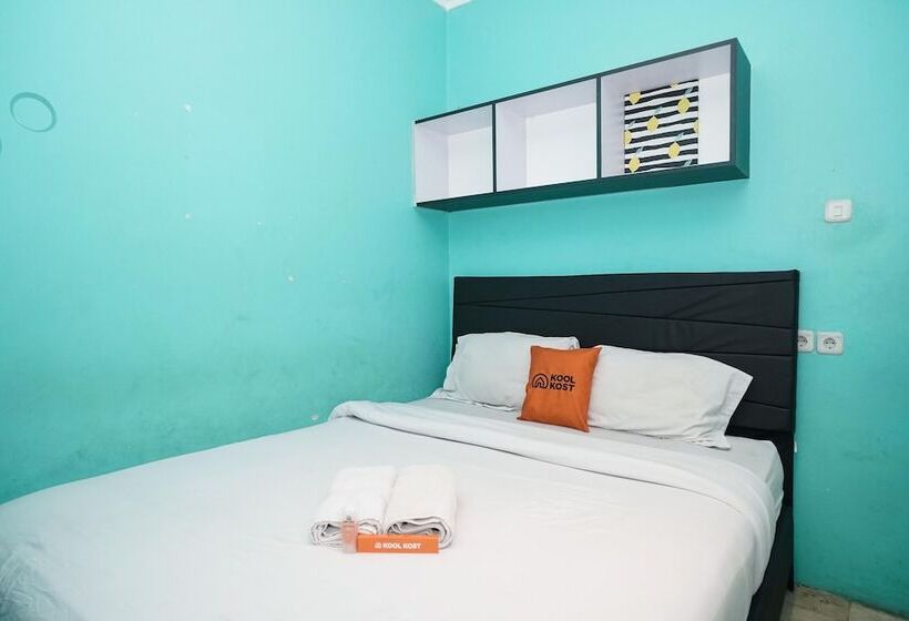 فندق Koolkost Near Universitas Binus