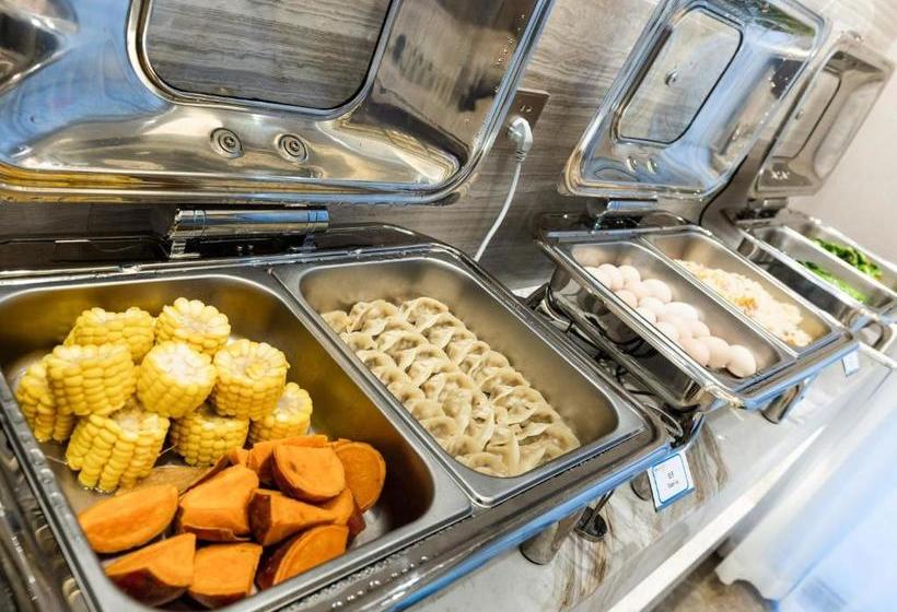 Kyriad Marvelous Hotel Guiyang Olympic Sports Center Wanda Plaza