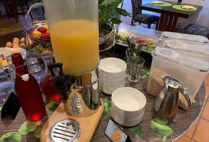 فندق L Embleme  Boutique