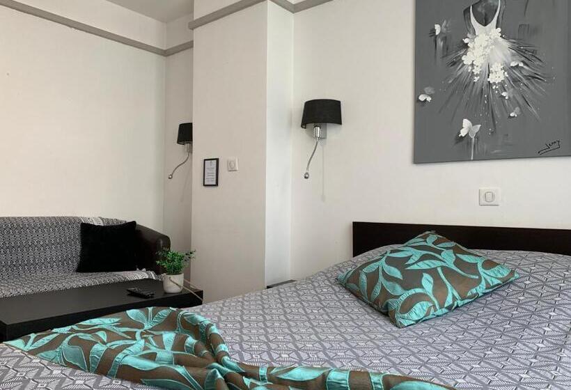 فندق L Embleme  Boutique