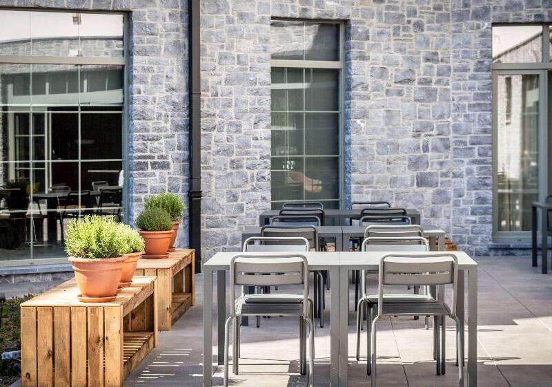 فندق Mercure Han Sur Lesse