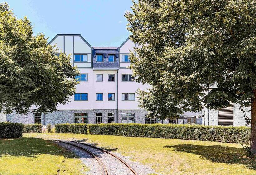 فندق Mercure Han Sur Lesse
