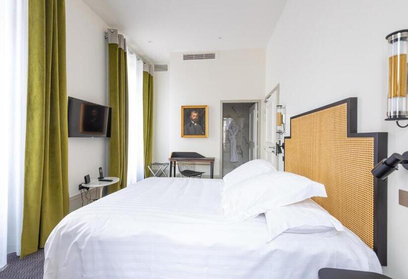 Отель Mille Pas