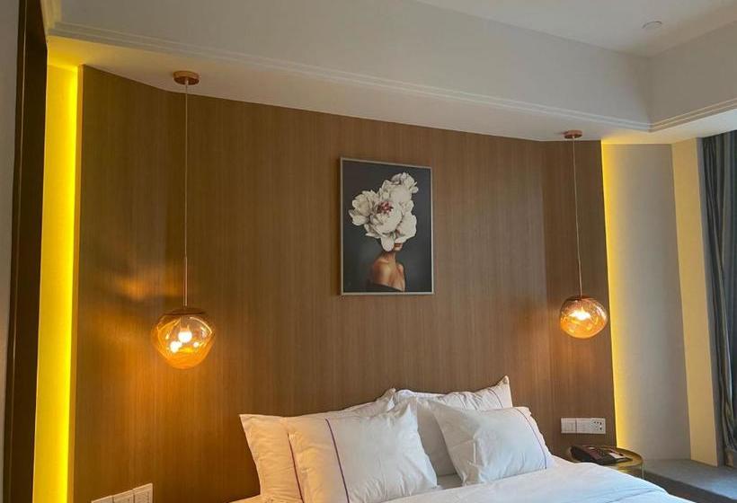Myfeel Hotel (ningbo Tianyi Square)