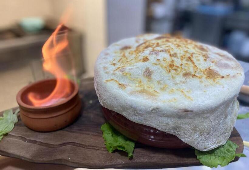 호텔 Nëna Dashuri Agroturizëm