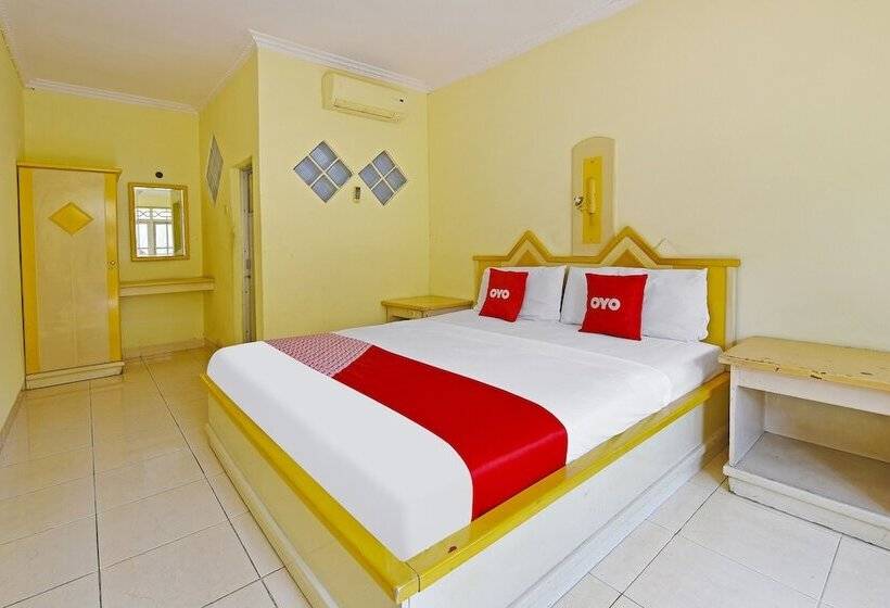 בית מלון כפרי Oyo 3722  Mutiara