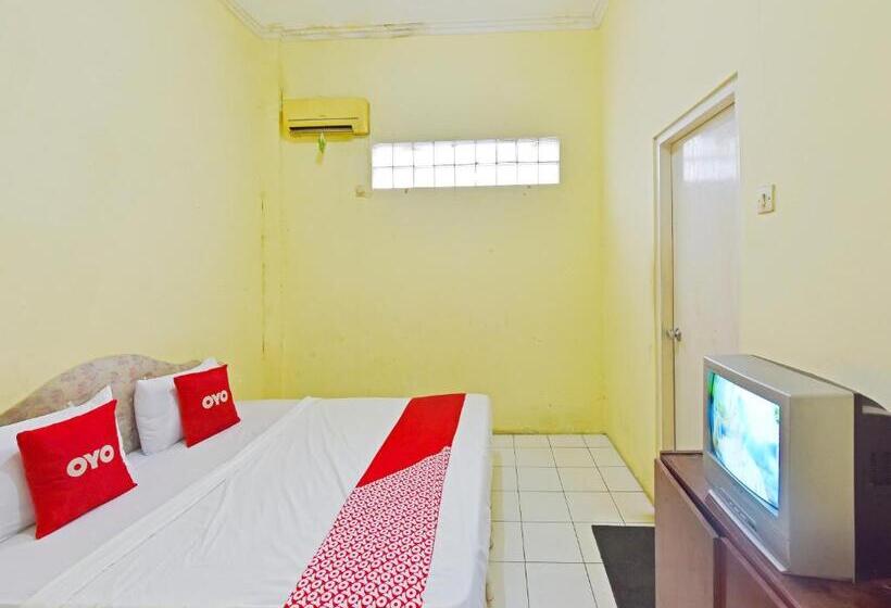 בית מלון כפרי Oyo 3722  Mutiara