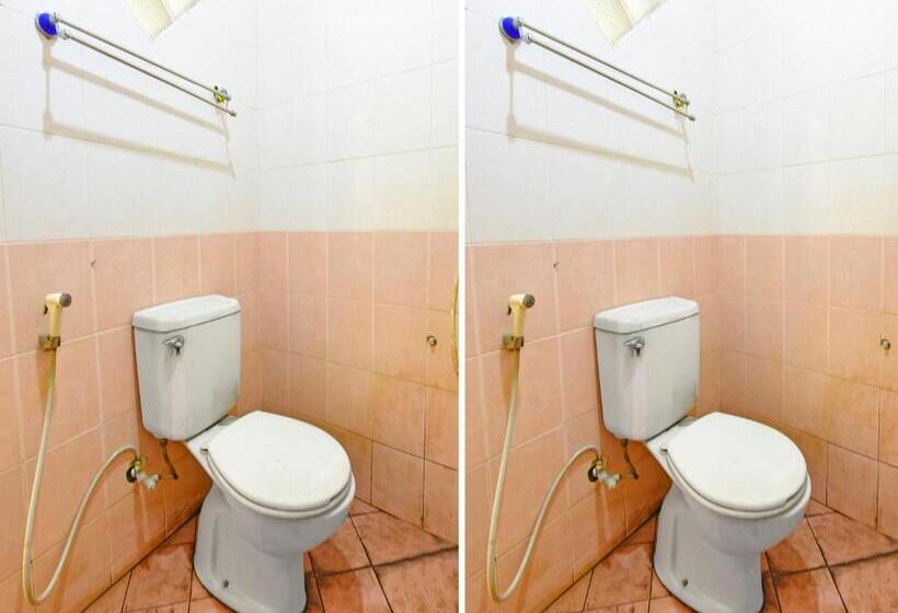 בית מלון כפרי Oyo 3722  Mutiara