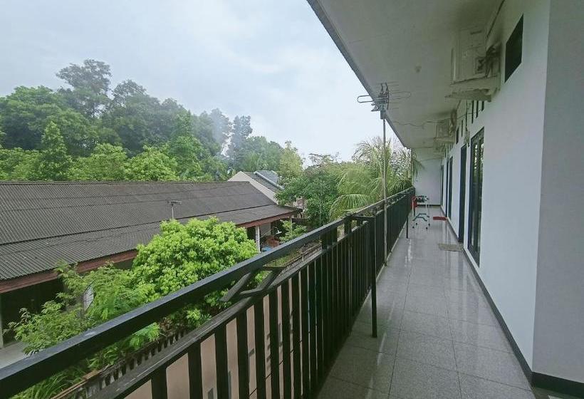 酒店 Oyo 3748 Rn Guest House