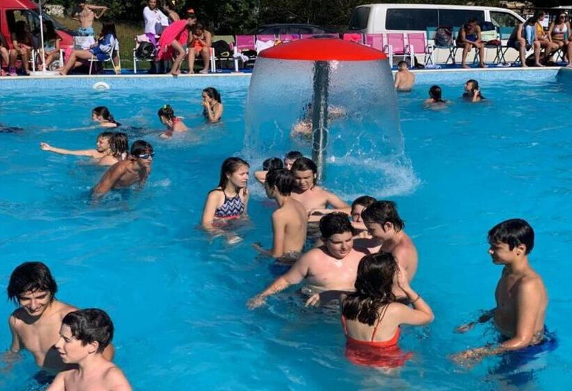 فندق Perla Apusenilor