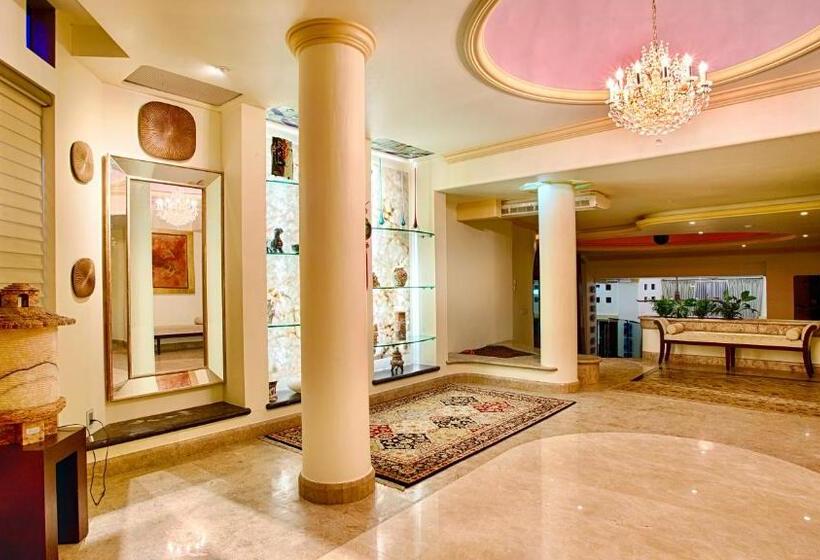 酒店 Puerto Vallarta South Shore Luxury Suites