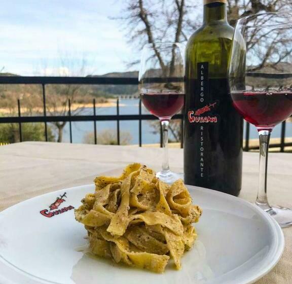 בית מלון כפרי Ristorante Gusana