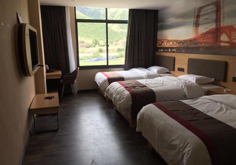 Thank Inn Chain Hotel Ganzi Kangding City Xinduqiao
