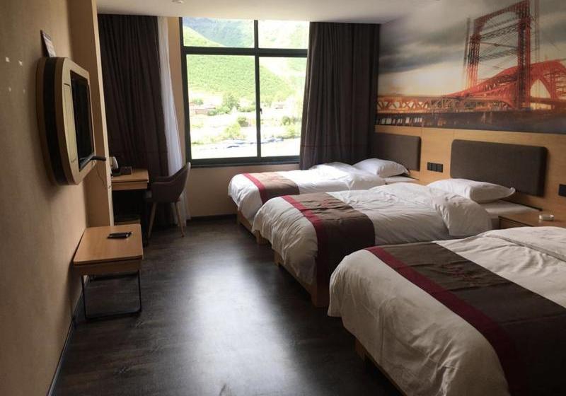 Thank Inn Chain Hotel Ganzi Kangding City Xinduqiao