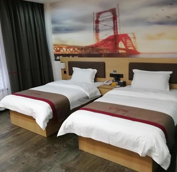 Thank Inn Chain Hotel Guangdong Huizhou Huidong County Bigui Garden Shili Yintan Store