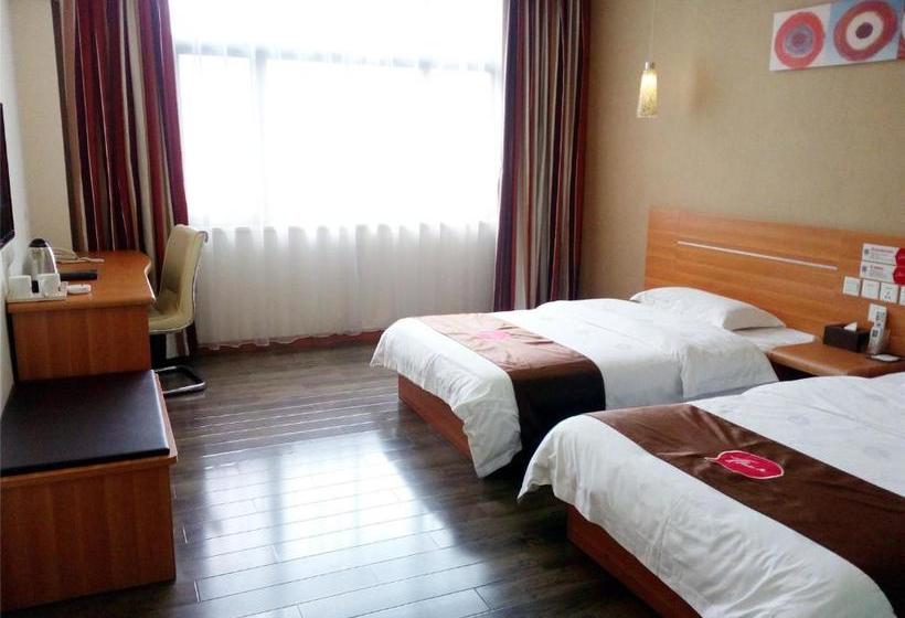 ホテル Thank Inn Chain  Meizhou Jiaying University