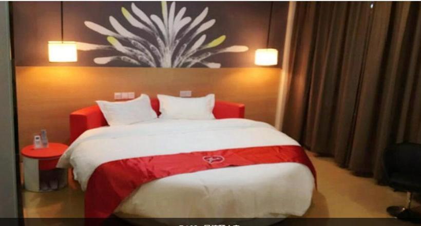 Thank Inn Chain Hotel Taizhou Dainan Guzhuang Village Bus Station