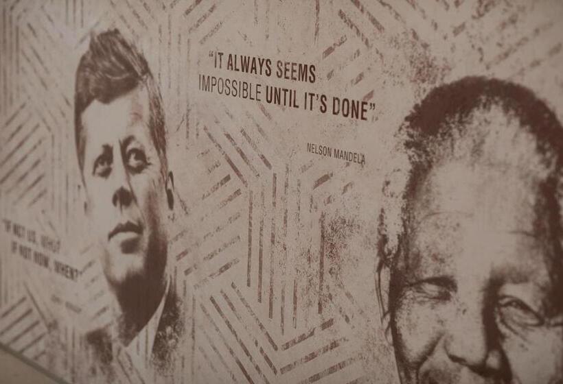 هتل The Icons Lisbon