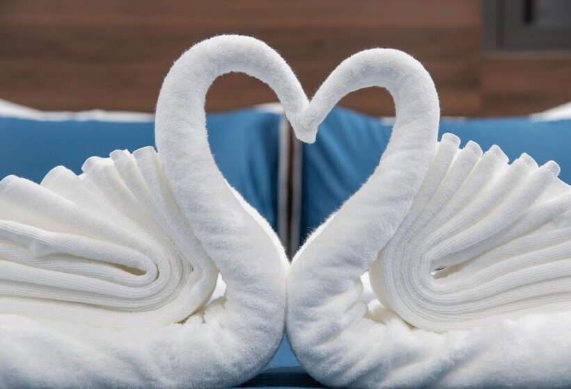 Tiditel Hotel And Apartment