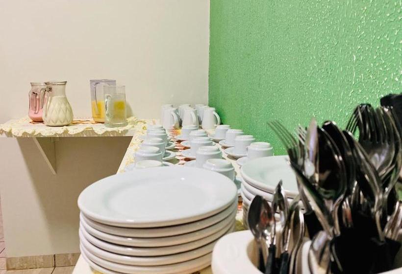 בית מלון כפרי Universitário Goiatuba