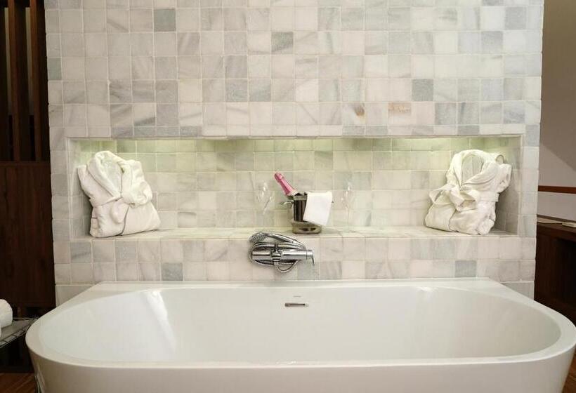 ホテル Villa Odon