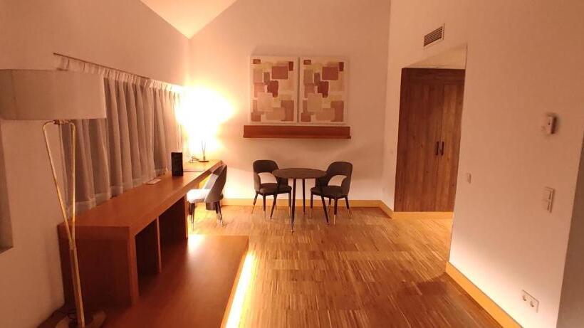 בית מלון כפרי Villa Odon