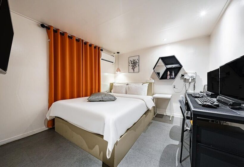 Hotel Cheongju Yam Chungbuk University