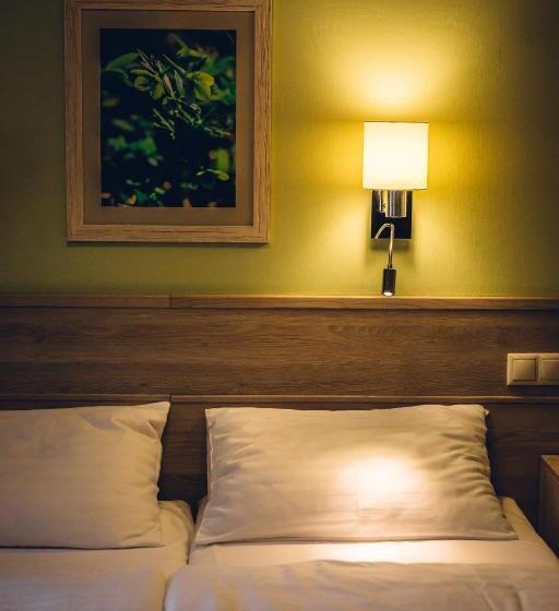 Natur Hotel Kövestető